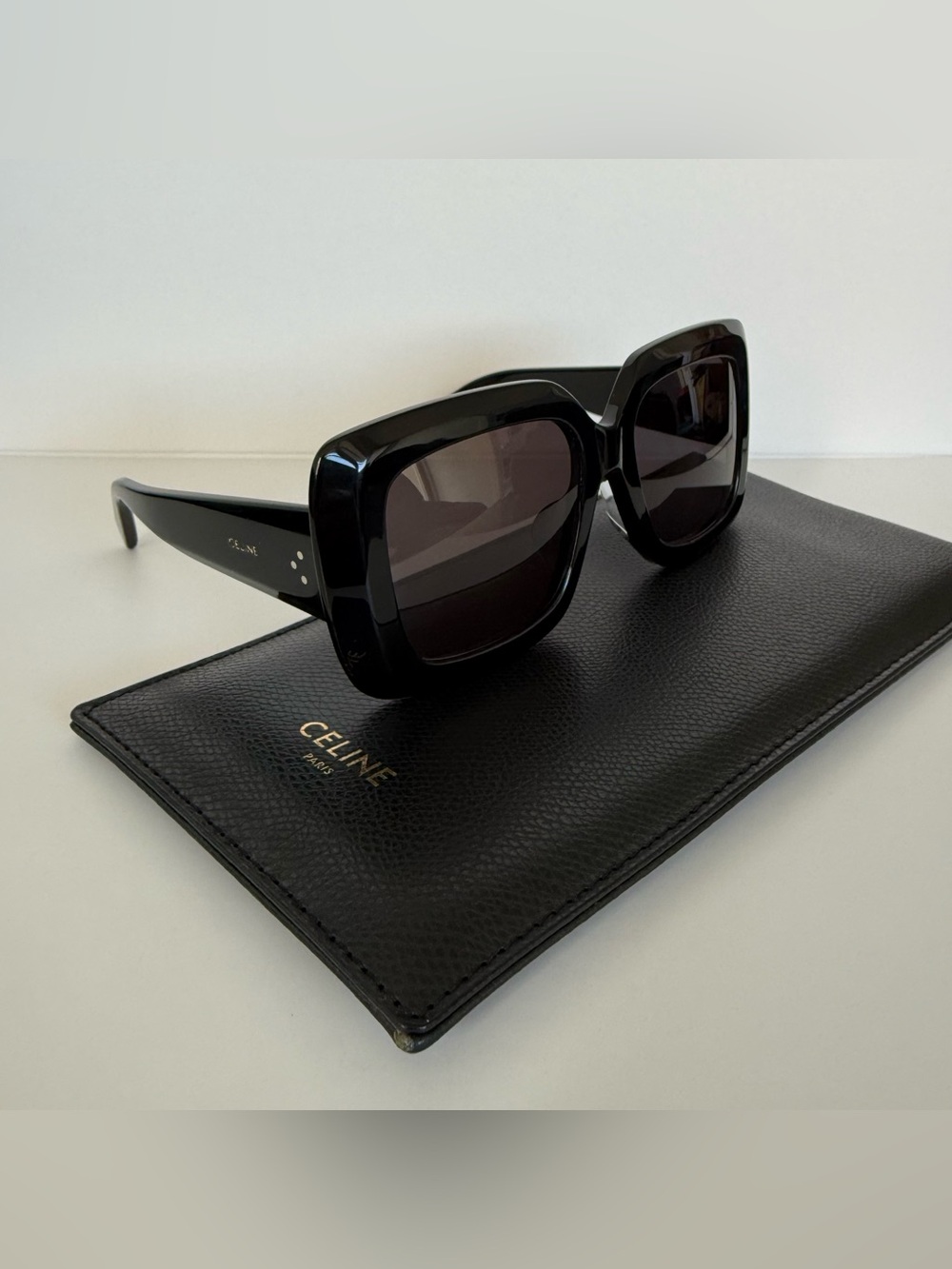 NEW!!! Celine women black oversized sunglasses CL40263F 01A